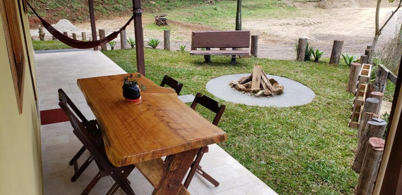 Cabana Da Montanha - Sitio Pasangas Santo Antônio do Pinhal Eksteriør billede