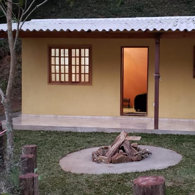 Cabana Da Montanha - Sitio Pasangas Santo Antônio do Pinhal Eksteriør billede
